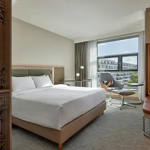 מלון Courtyard By Marriott Center, ברלין